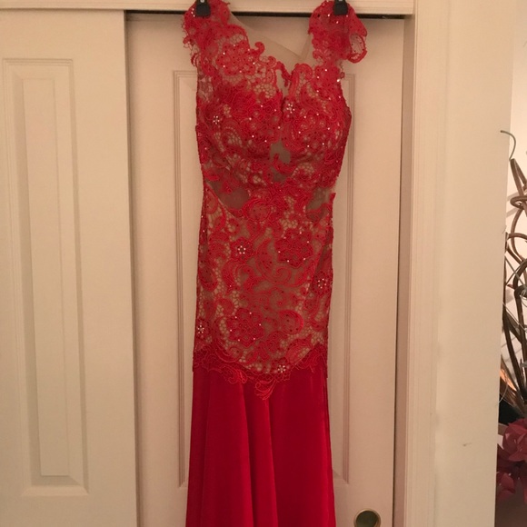 macduggal Dresses & Skirts - Macduggal prom gown
